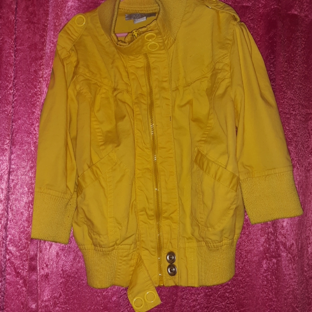 Max mara yellow jacket